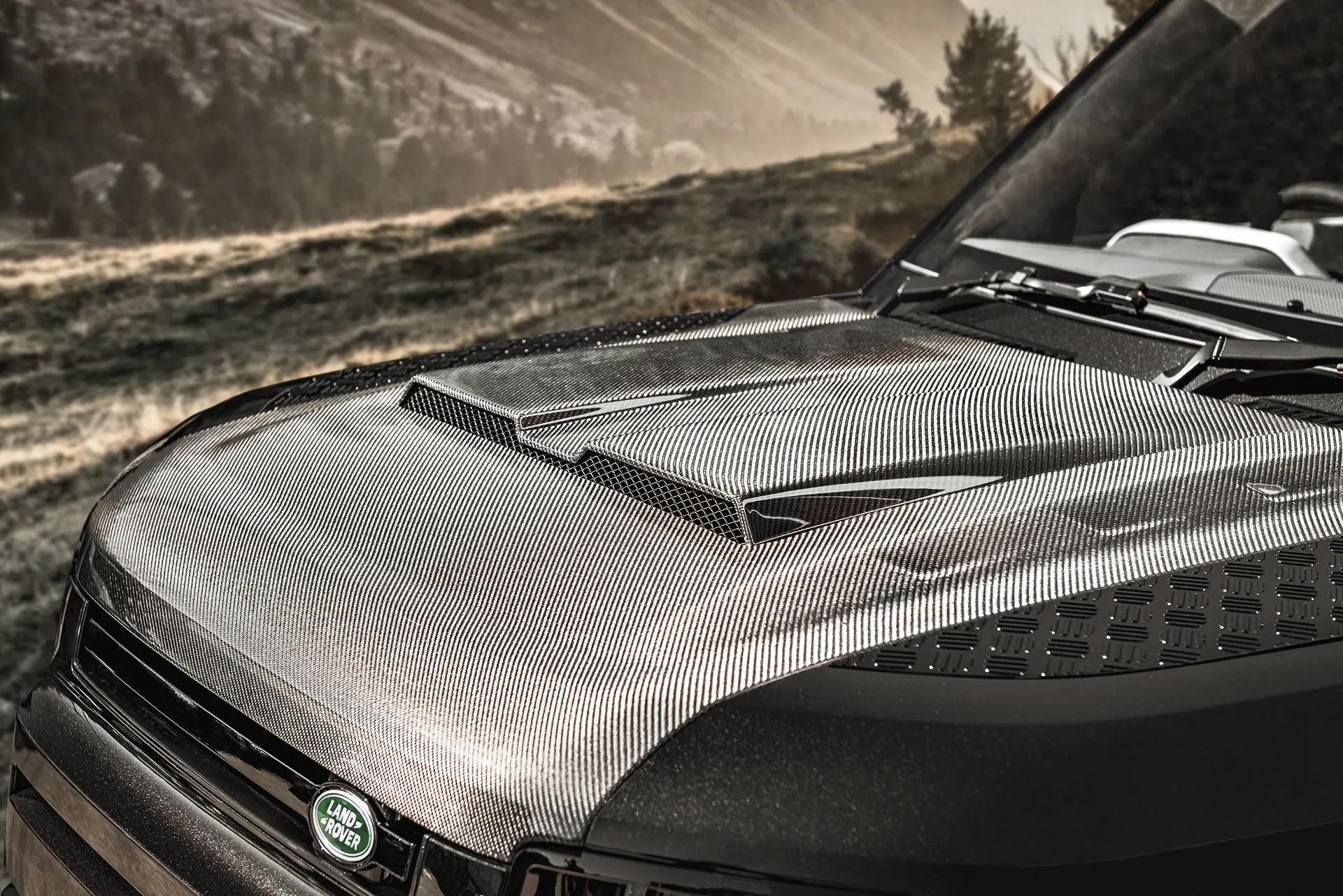 Exposed Carbon Vented Bonnet for Land Rover Defender (2020 Onwards) - Image 10