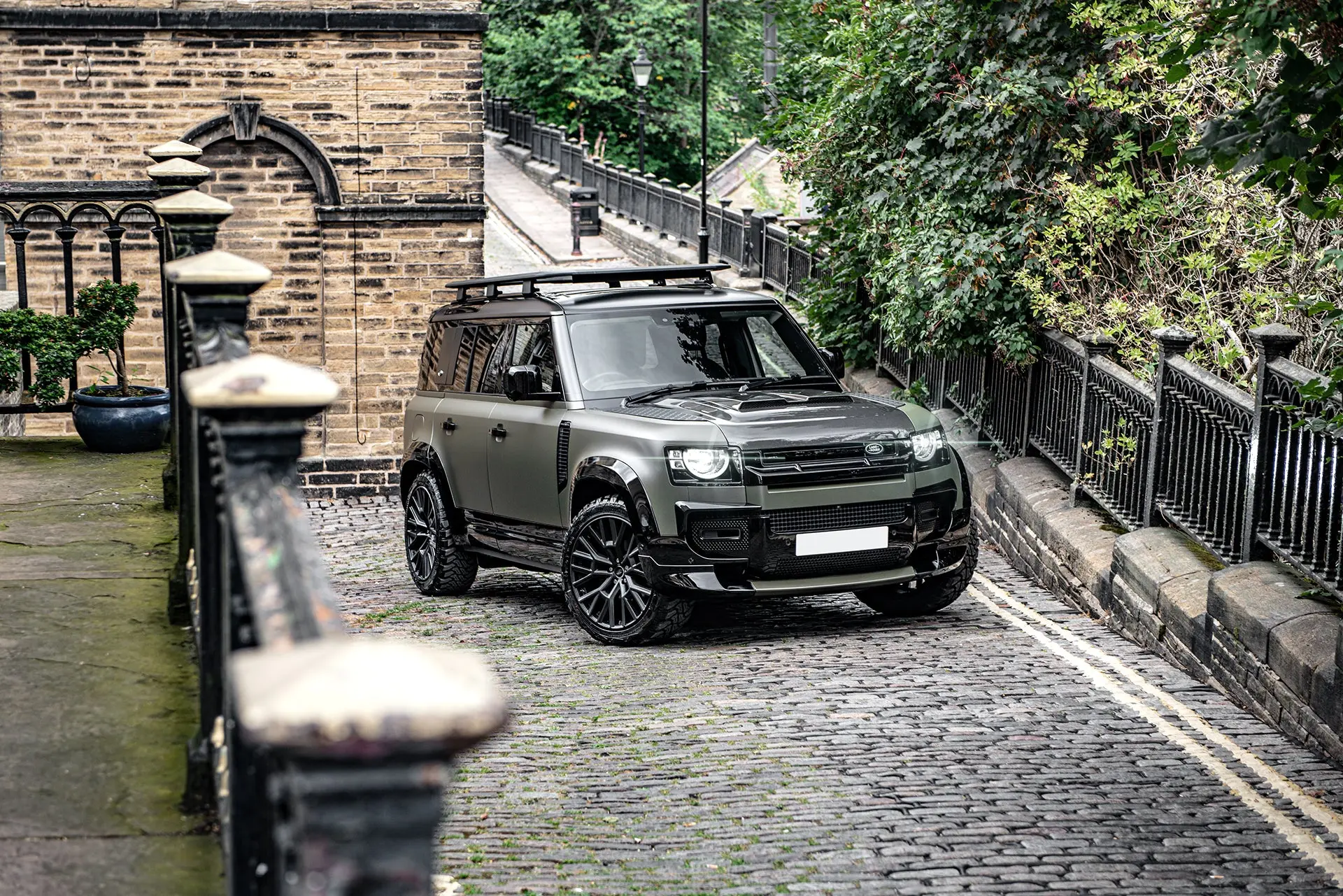 Exposed Carbon Vented Bonnet for Land Rover Defender (2020 Onwards) - Image 20