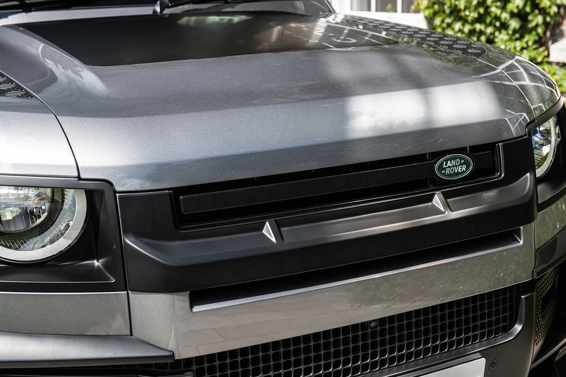 Grille Mask FOR Land Rover Defender (2020 Onwards) - Image 7