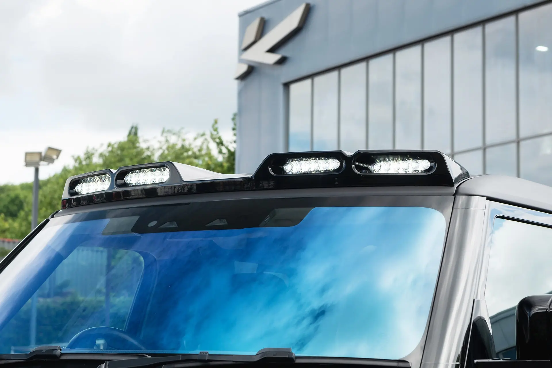 Quad Roof Shield with LED Lights for Land Rover Defender (2020 Onwards)