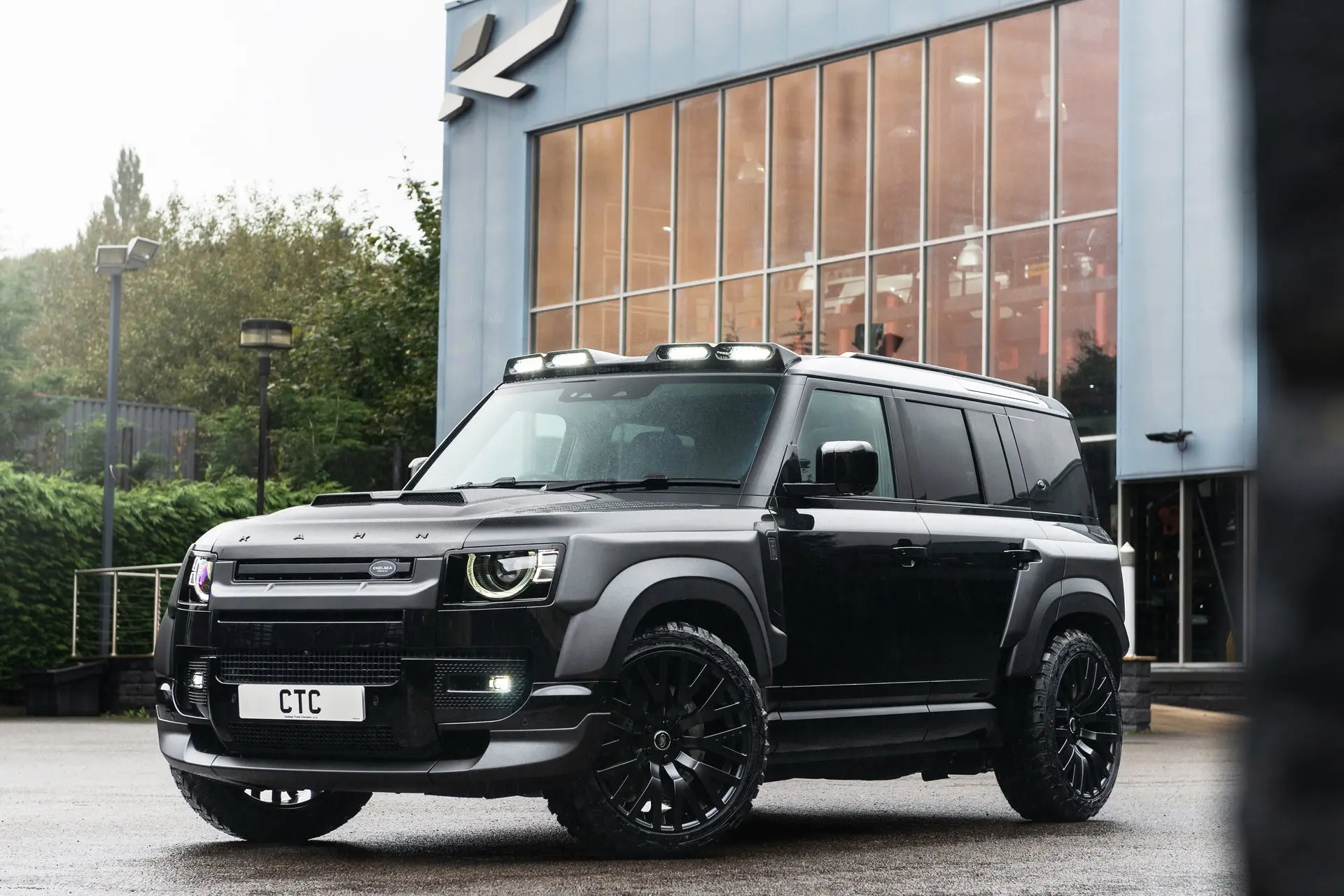 Quad Roof Shield with LED Lights for Land Rover Defender (2020 Onwards) - Image 3