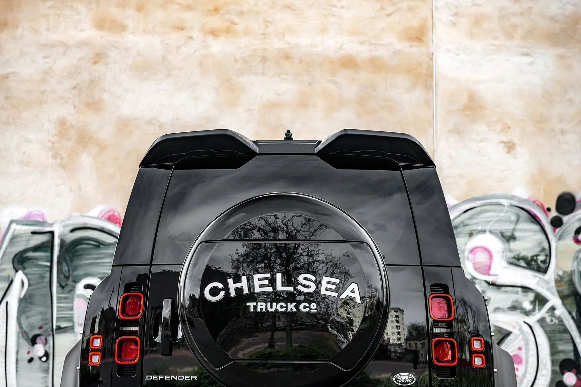 Large Rear Roof Wing for Land Rover Defender (2020 Onwards) - Image 12