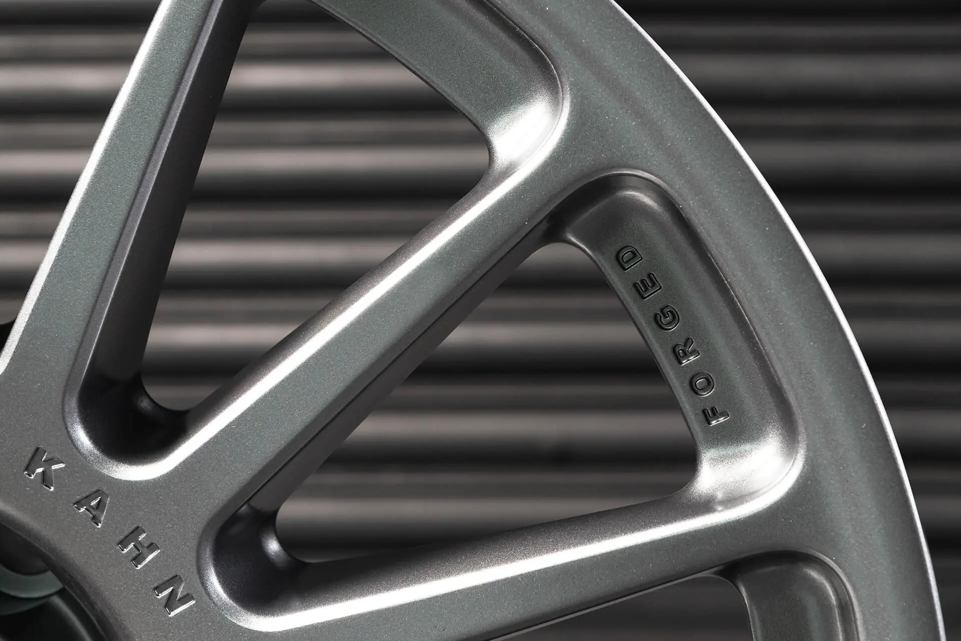 Land Rover Defender (2020 Onwards) Forged Alloy Wheels - RS 300 - Image 13