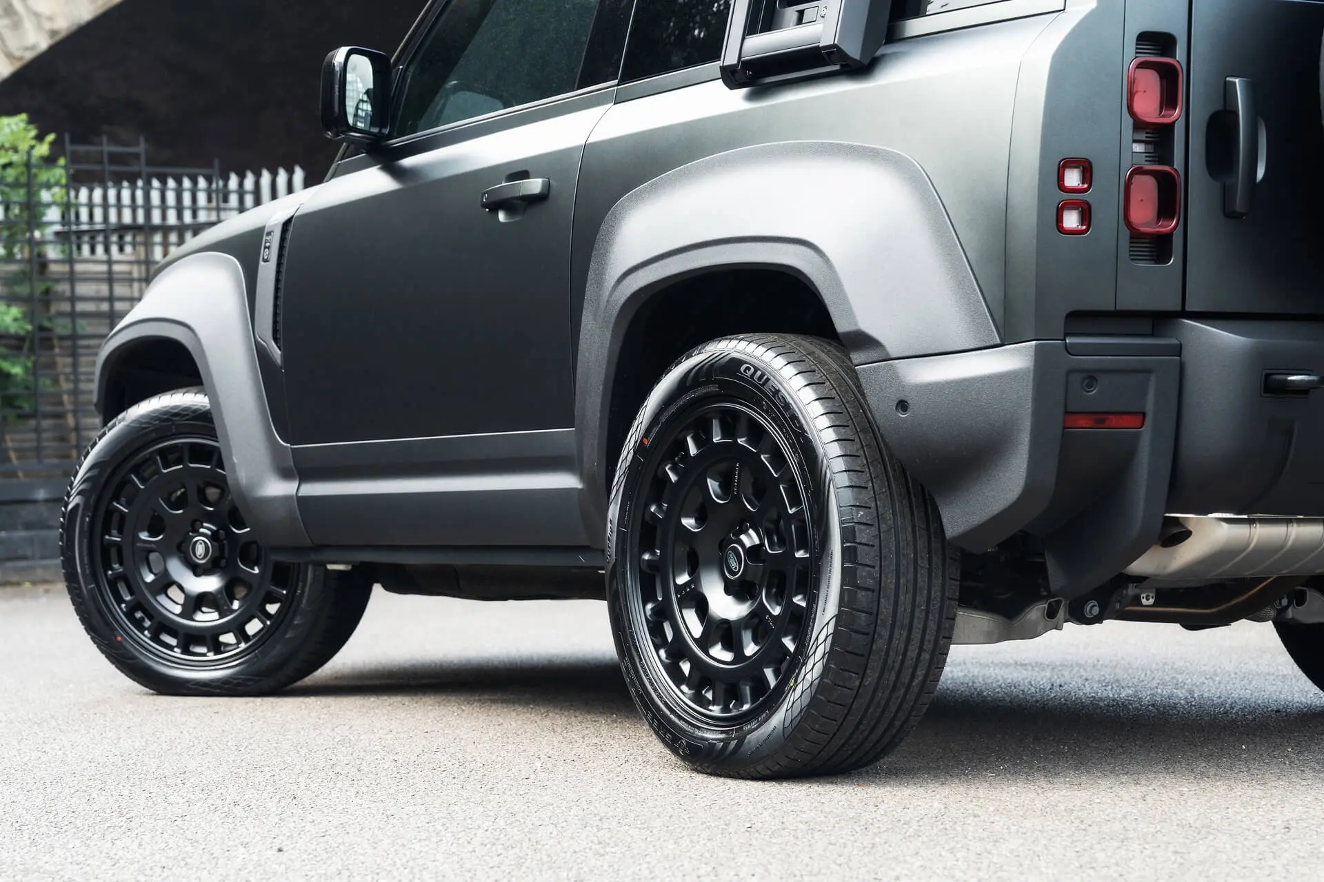 Land Rover Defender (2020 Onwards) RS-Forged Alloy Wheels - Hammerhead - Image 11