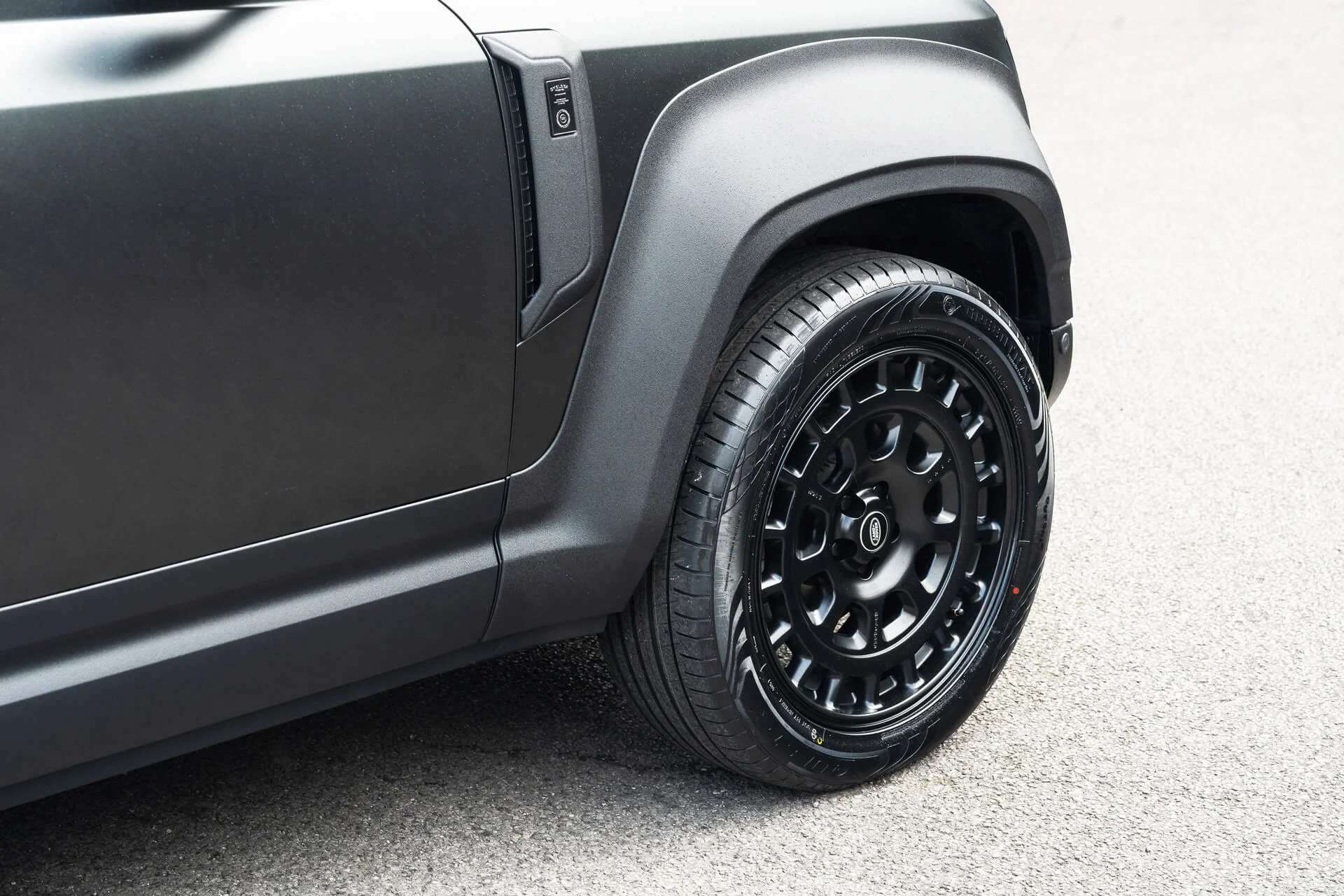 Land Rover Defender (2020 Onwards) RS-Forged Alloy Wheels - Hammerhead - Image 18