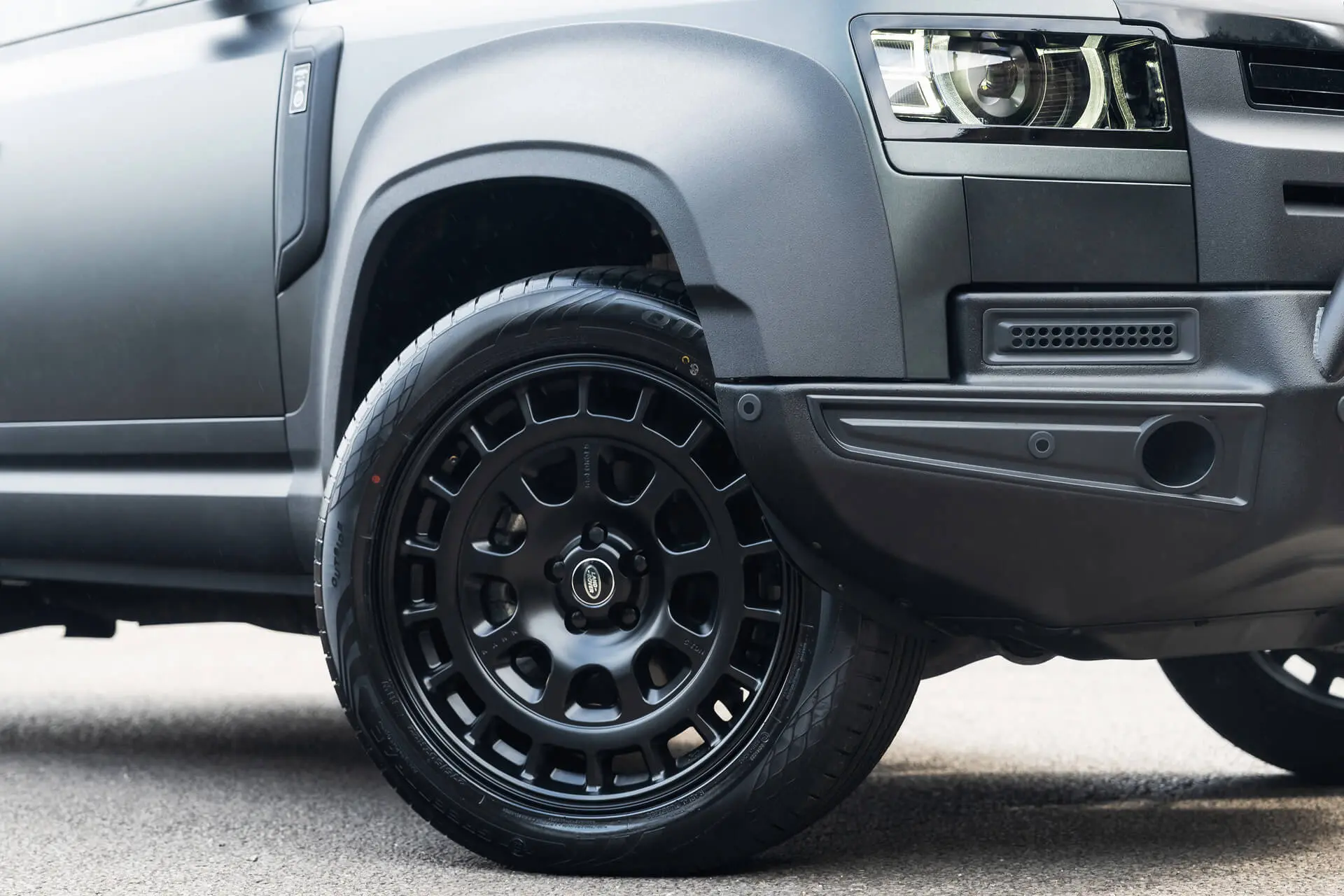 Land Rover Defender (2020 Onwards) RS-Forged Alloy Wheels - Hammerhead - Image 2