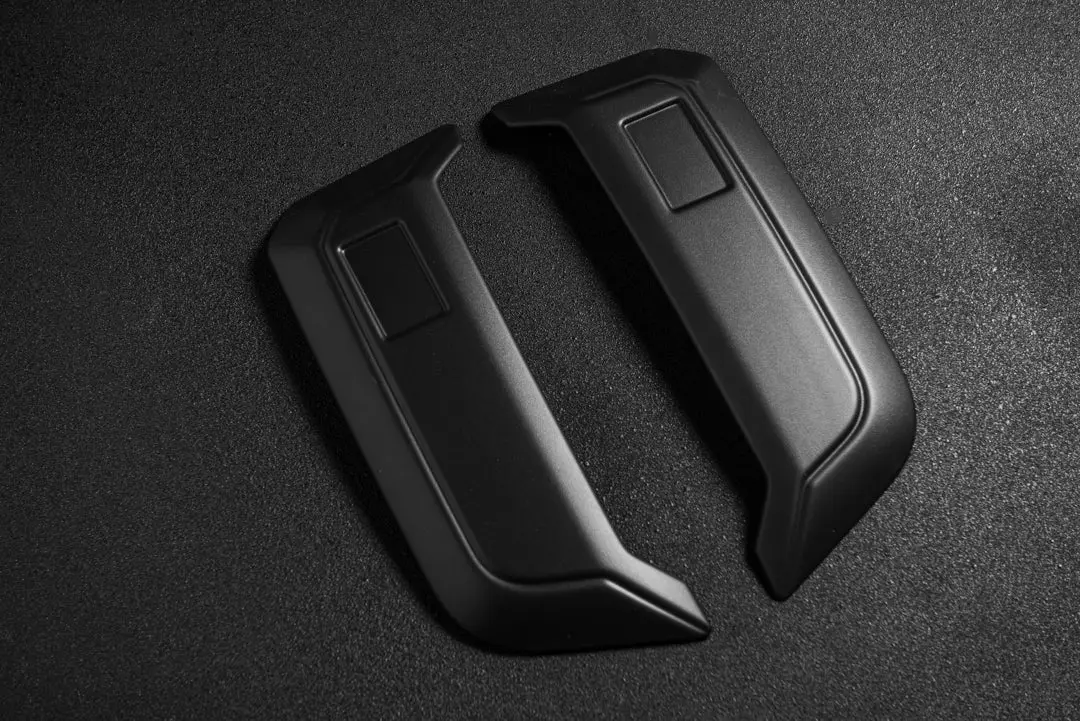 Side Vents and CTC badges for Land Rover Defender (2020 Onwards) - Image 11