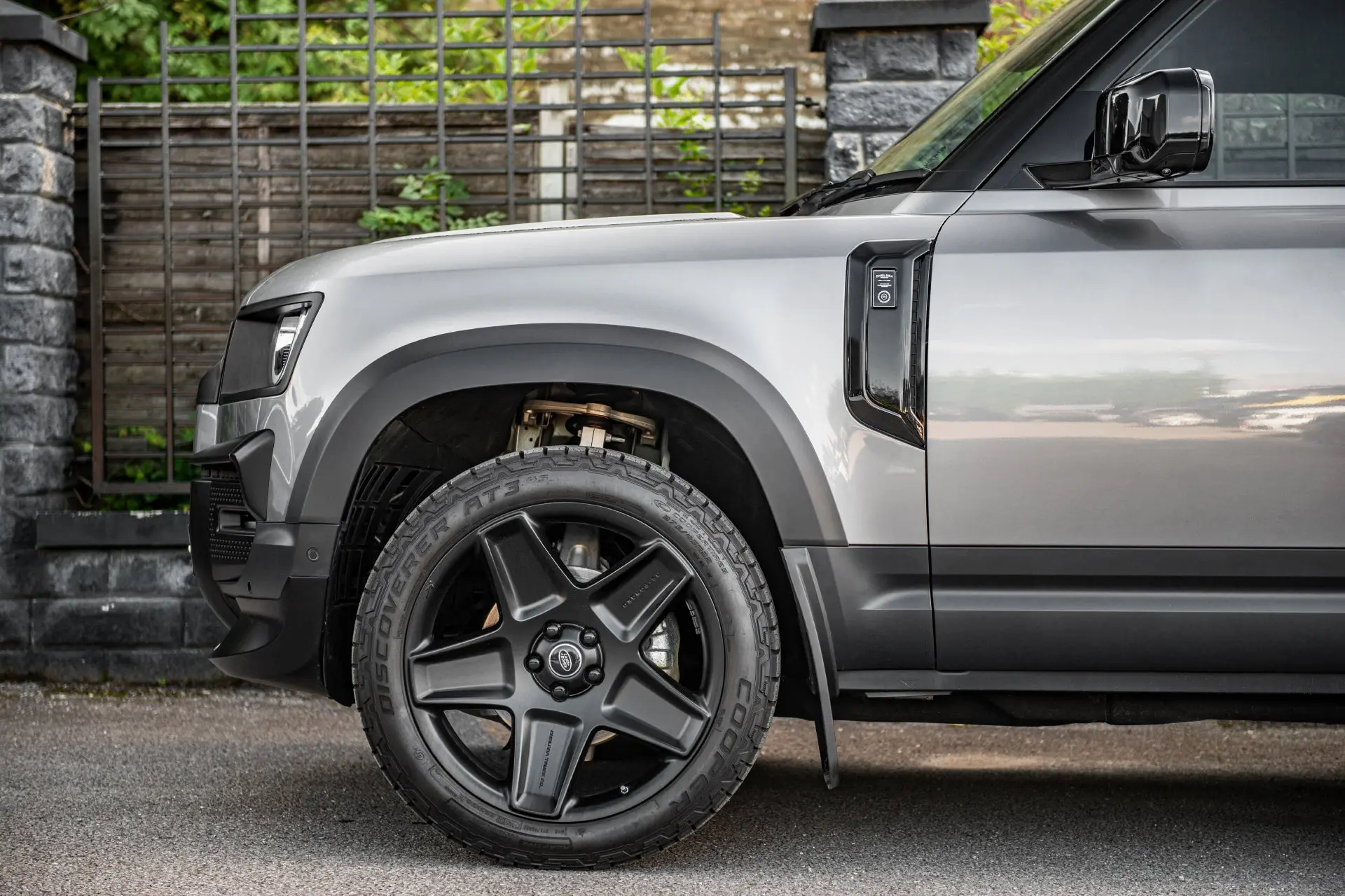 Side Vents and CTC badges for Land Rover Defender (2020 Onwards) - Image 21