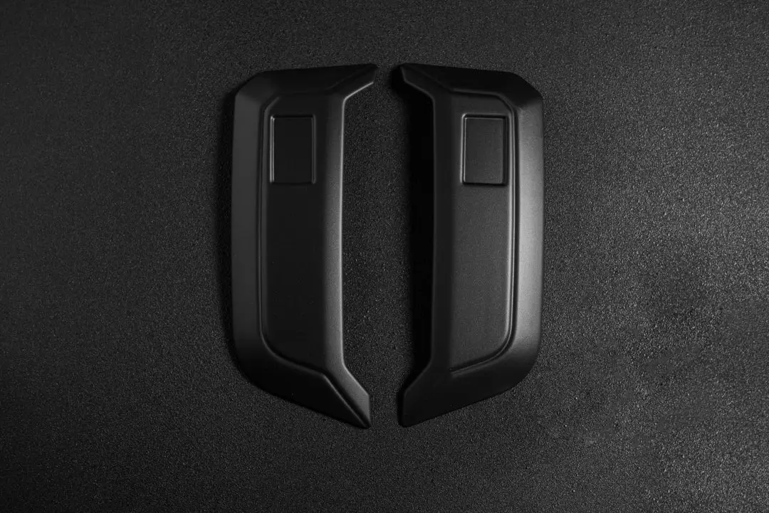 Side Vents and CTC badges for Land Rover Defender (2020 Onwards) - Image 4