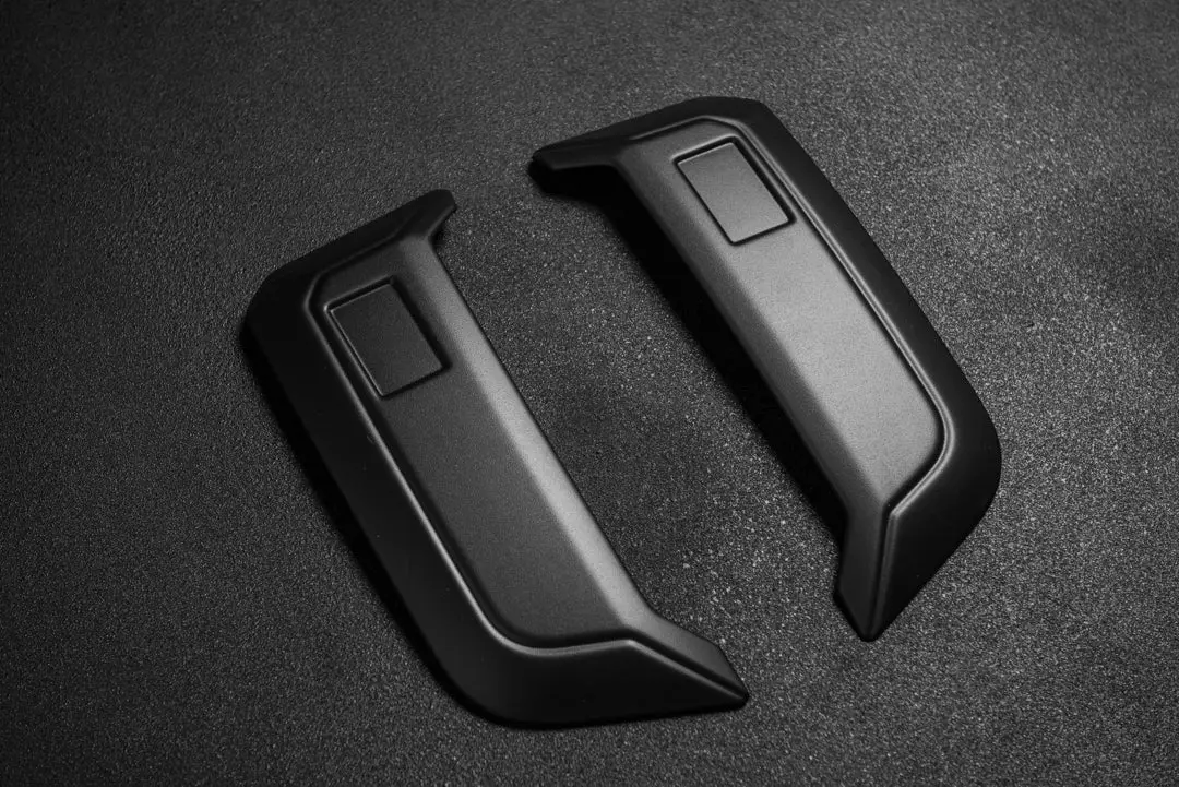 Side Vents and CTC badges for Land Rover Defender (2020 Onwards) - Image 5