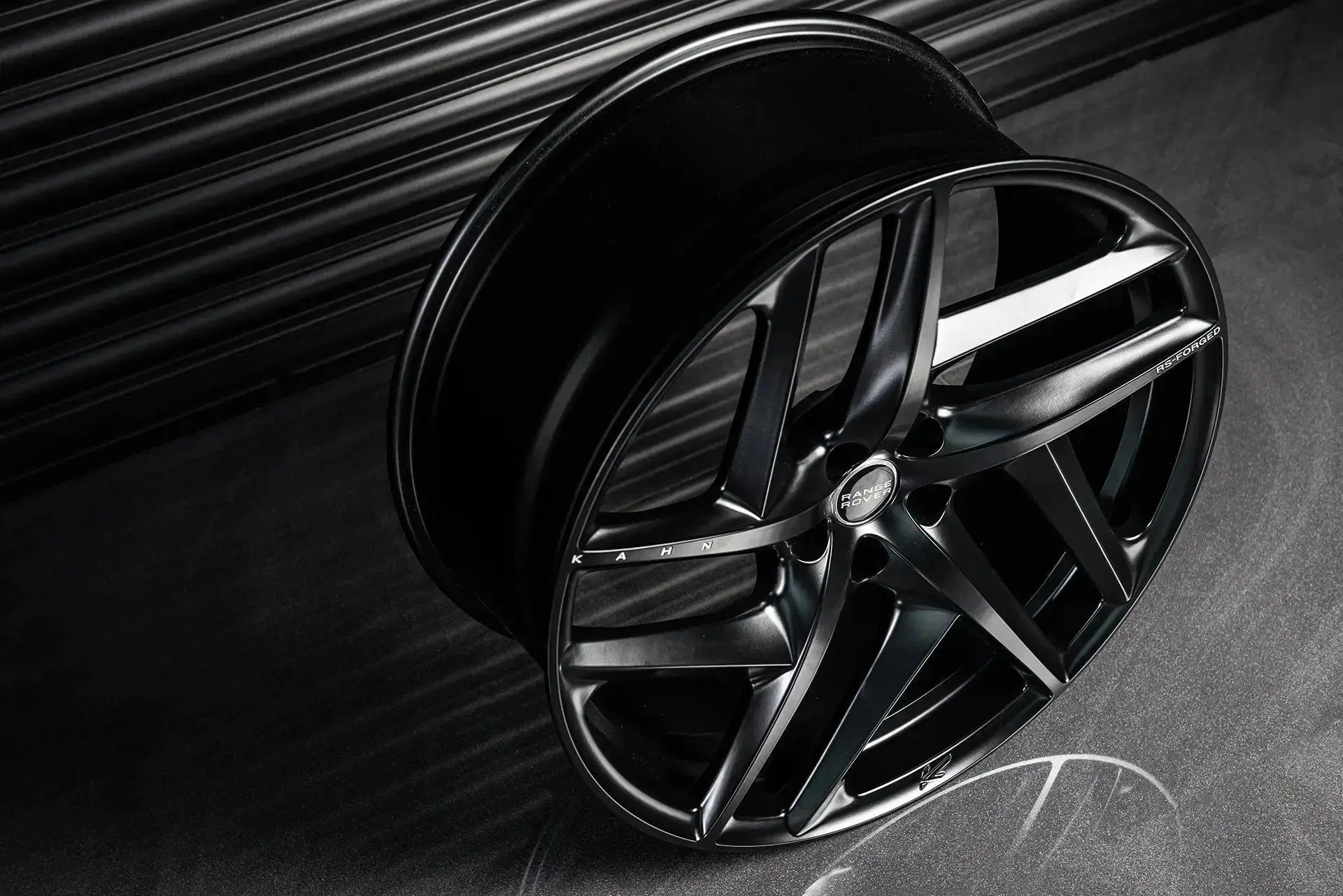 Land Rover Defender (2020 Onwards) RS-Forged Alloy Wheels - Type 52 - Image 39