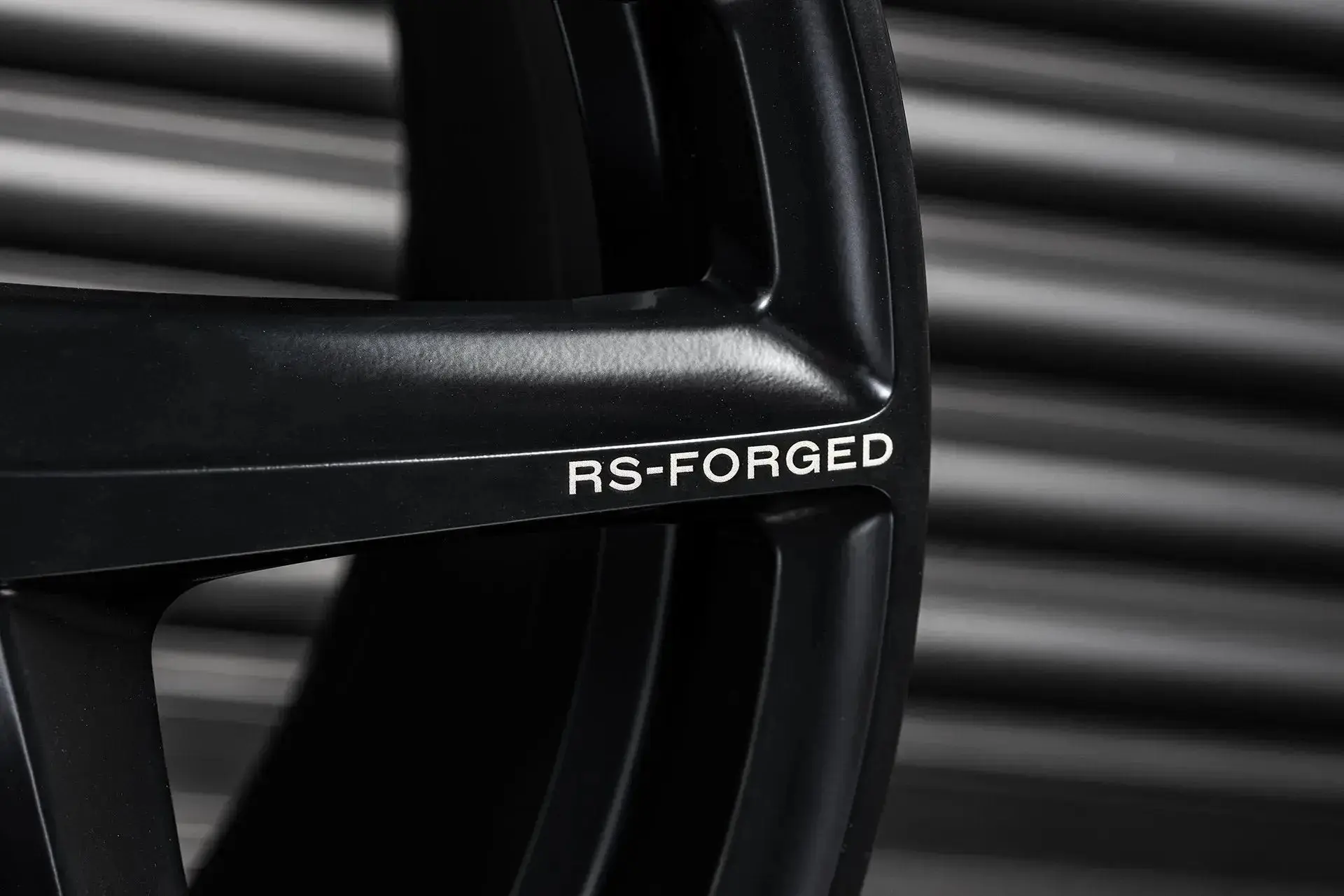 Land Rover Defender (2020 Onwards) RS-Forged Alloy Wheels - Type 52 - Image 43