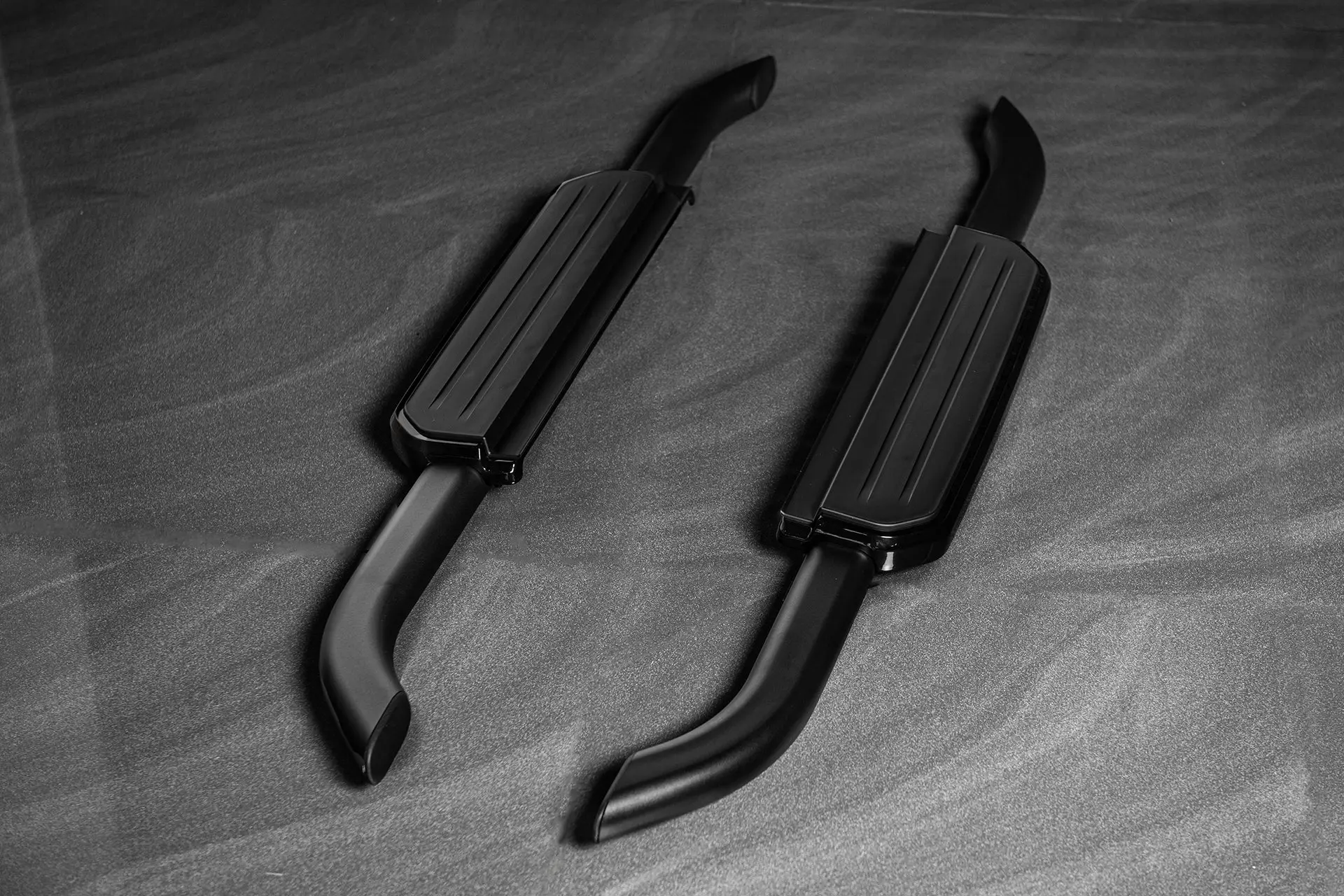 Side Steps for Land Rover Defender 90 (2020 Onwards)
