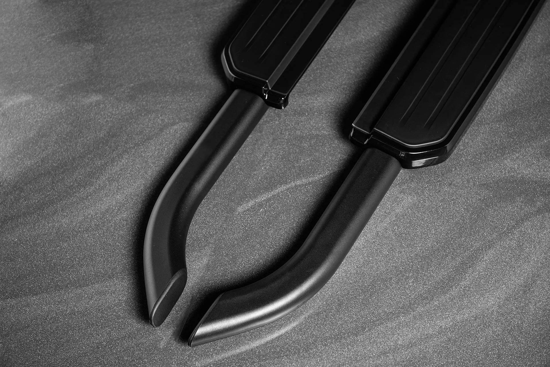 Side Steps for Land Rover Defender 90 (2020 Onwards) - Image 4