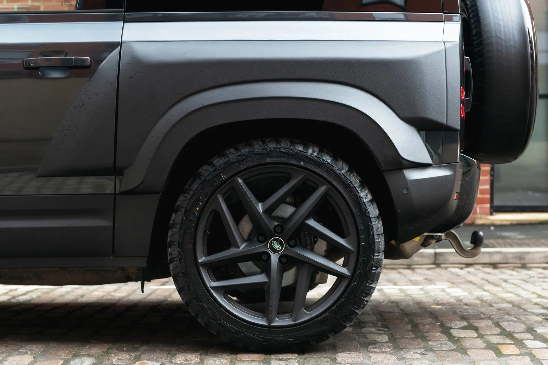 WIDE TRACK BODYKIT for LAND ROVER DEFENDER 90 (2020 Onwards) - Image 16