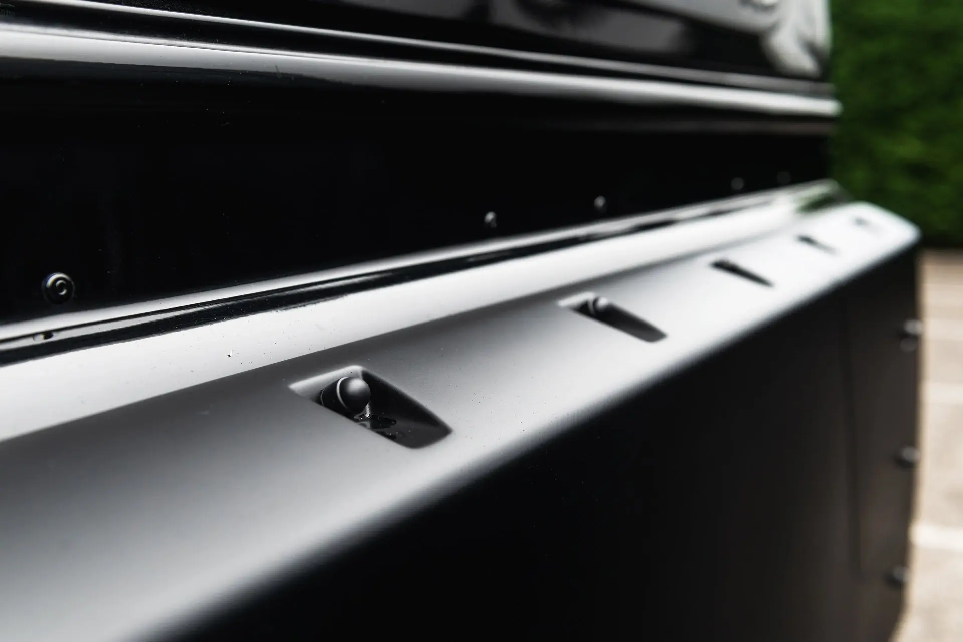 Land Rover Defender 110 (1991-2016) Wide Track Body Kit - Image 37