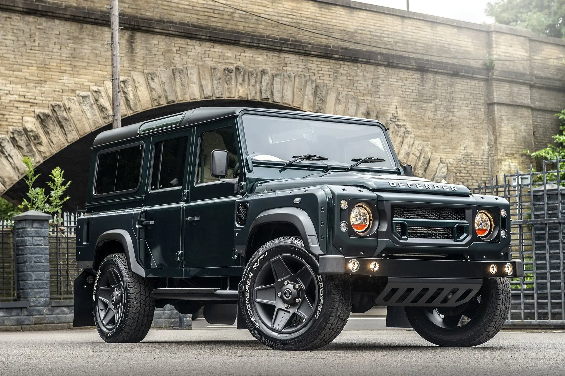 Land Rover Defender (1991-2016) Legacy Headlights - Image 5