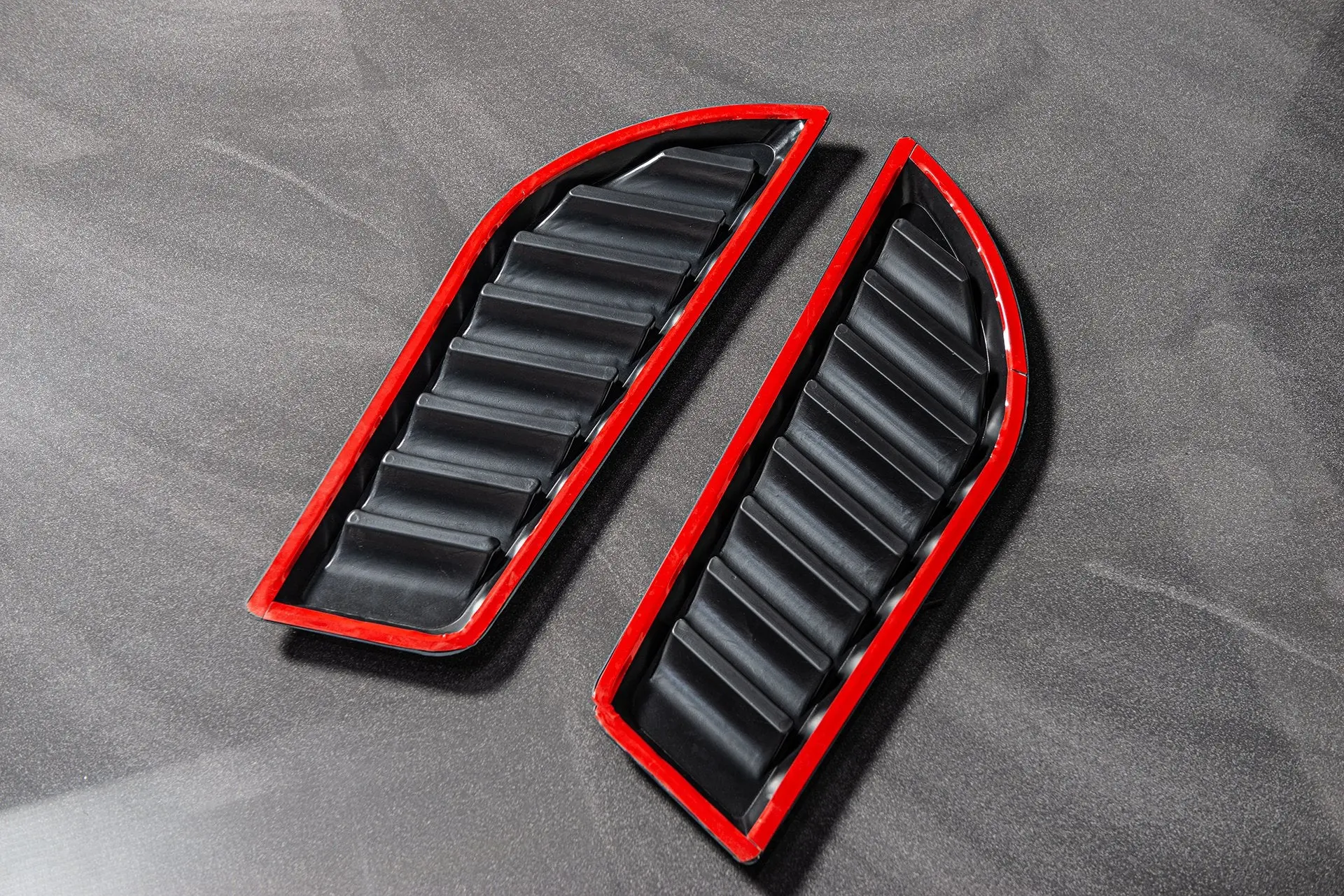 MERCEDES X-CLASS (2019 Onwards) BODYGUARD BONNET VENTS - Image 9