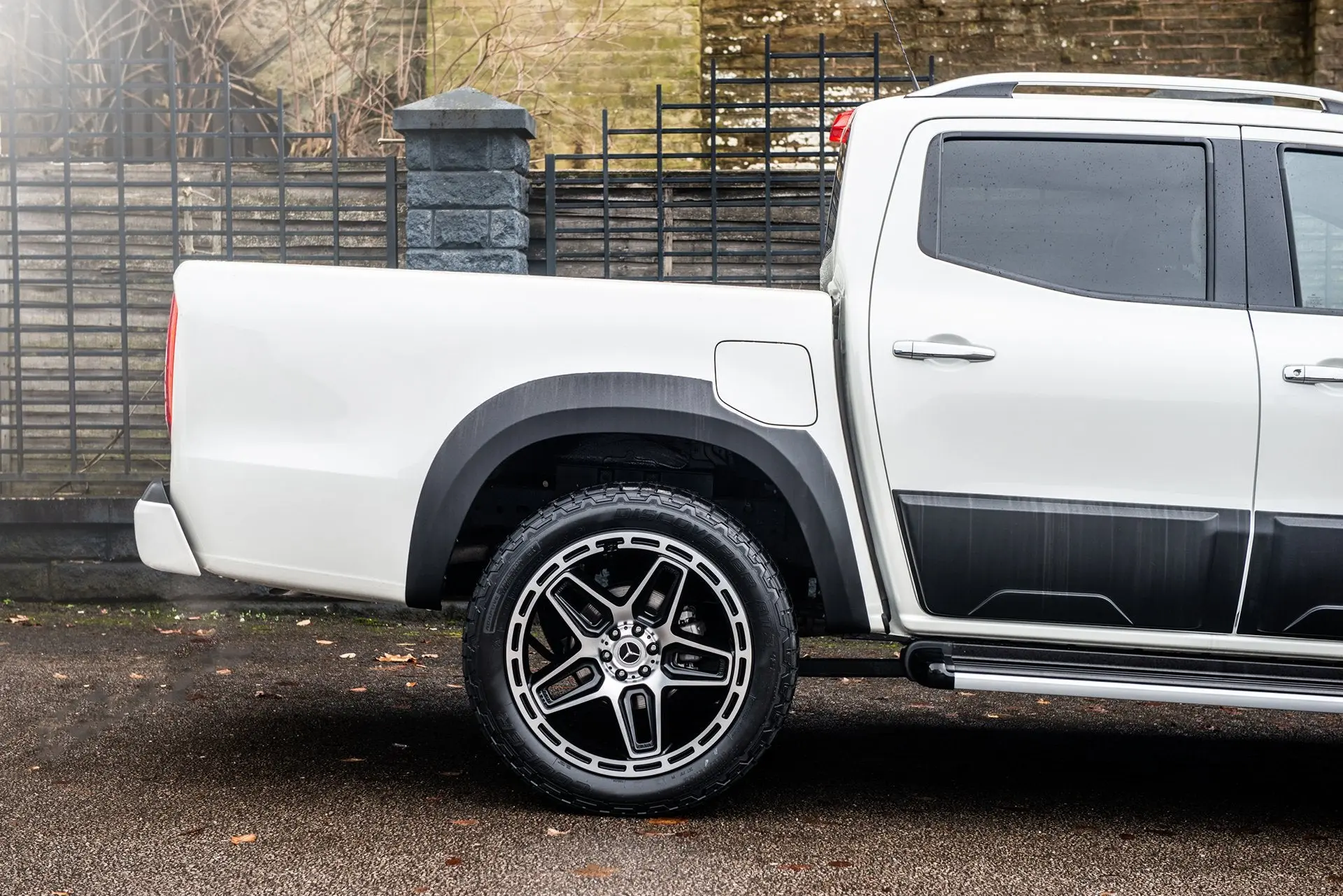 MERCEDES X-CLASS (2019 Onwards) BODYGUARD WHEEL ARCHES - Image 2