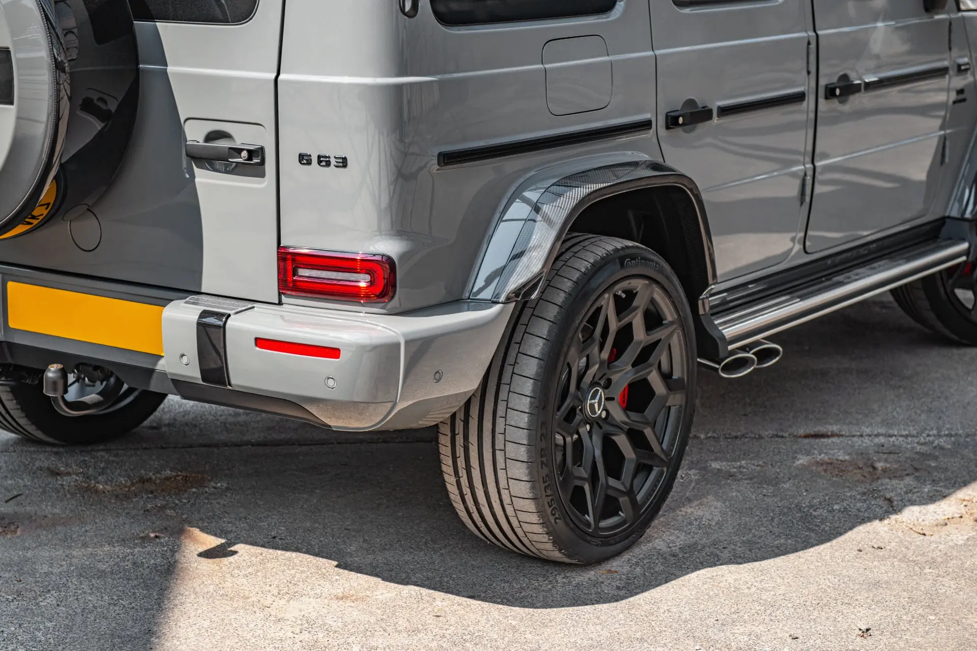 MERCEDES G-WAGON (2018 Onwards) G63 AMG EXPOSED CARBON WHEEL ARCHES - Image 16