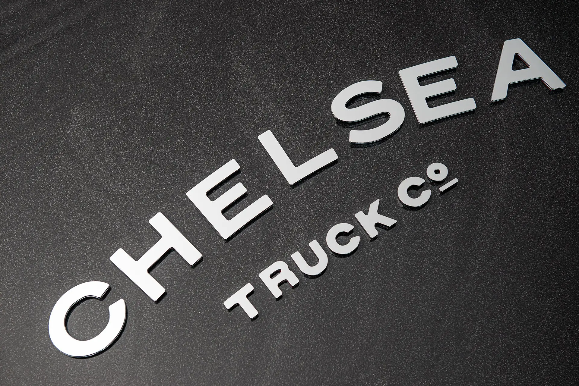 MERCEDES G-WAGON (2018 Onwards) G350/400 Chelsea Truck Company Hard Spare Wheel Cover - Image 14