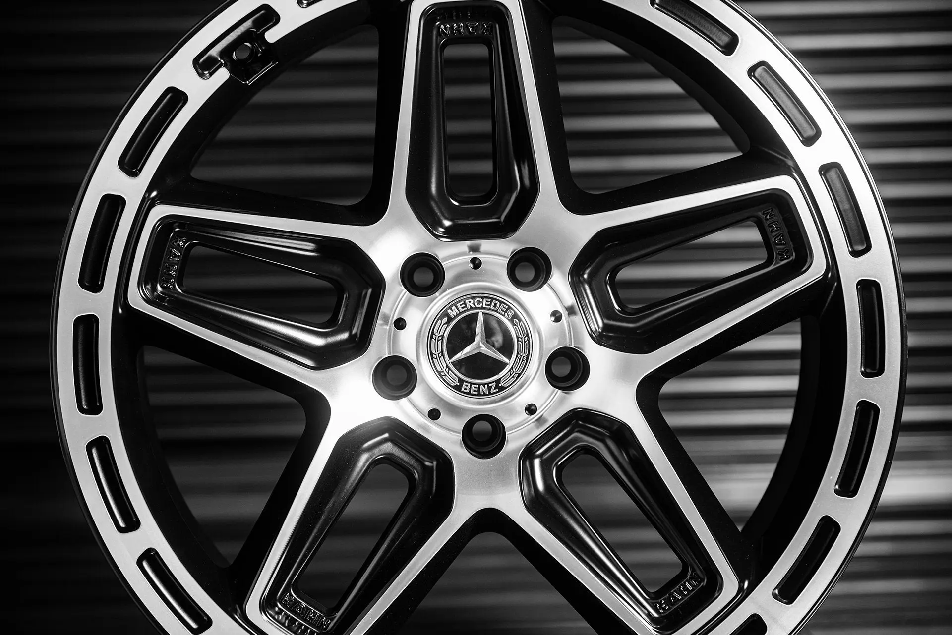 Mercedes G Wagon (2018 Onwards) G350/400 G06 Light Alloy Wheels - Image 14
