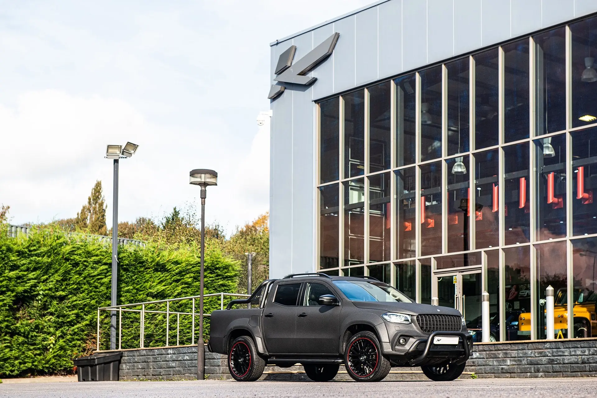 MERCEDES X-CLASS (2019 Onwards) CONCEPT REAR STYLING BAR - Image 7