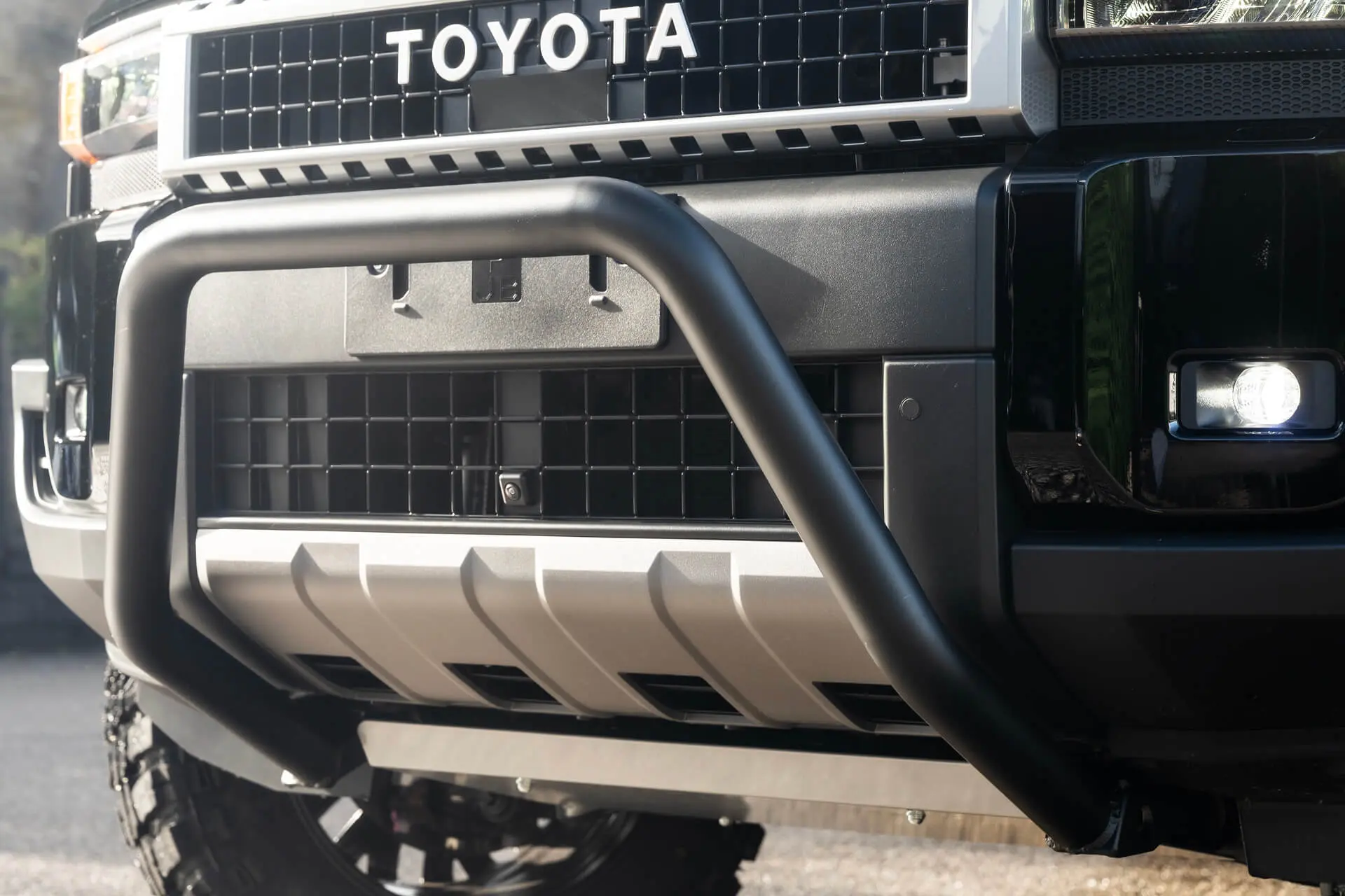 Toyota Land Cruiser 250 (2024 Onwards) 2-Piece Under-Guard - Image 4