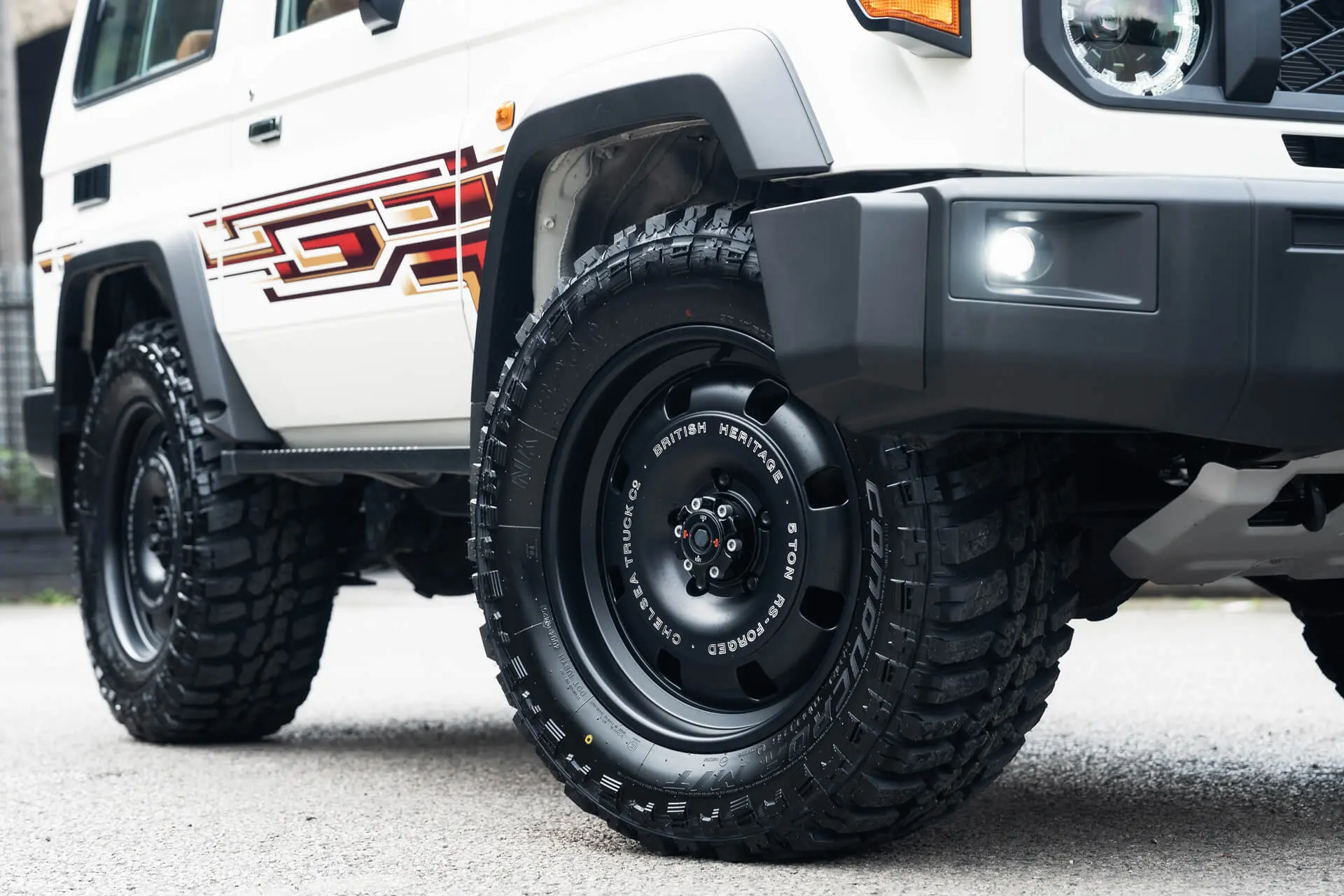 Toyota Land Cruiser 70 (2023 Onwards) RS-Forged Alloy Wheels - British Heritage - Image 40