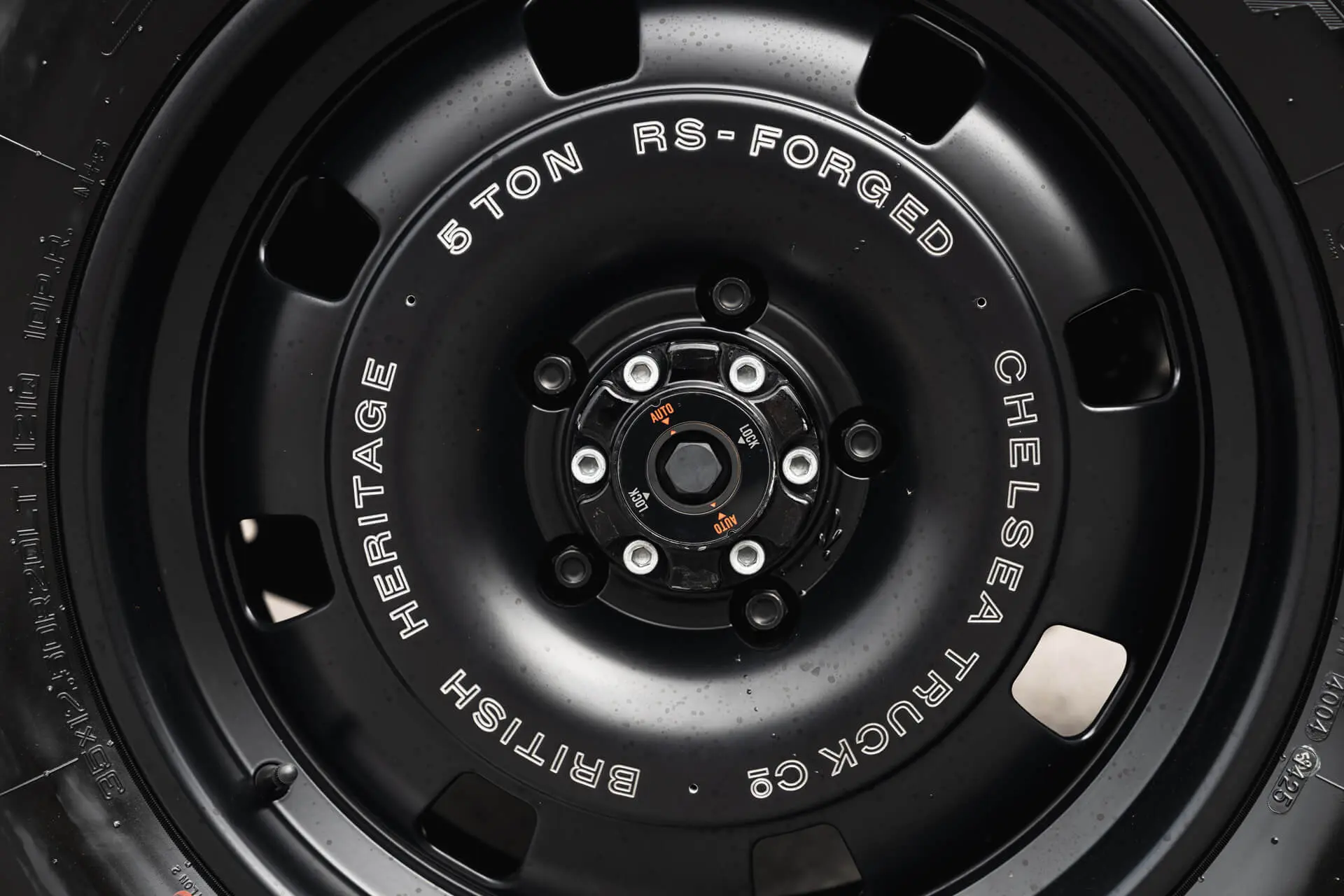 Toyota Land Cruiser 70 (2023 Onwards) RS-Forged Alloy Wheels - British Heritage - Image 48