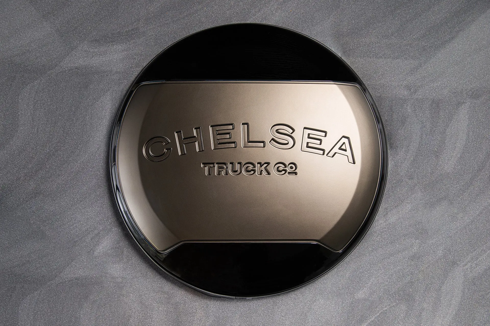 Land Rover Defender Hard Spare Wheel Cover Piano Black - Image 21