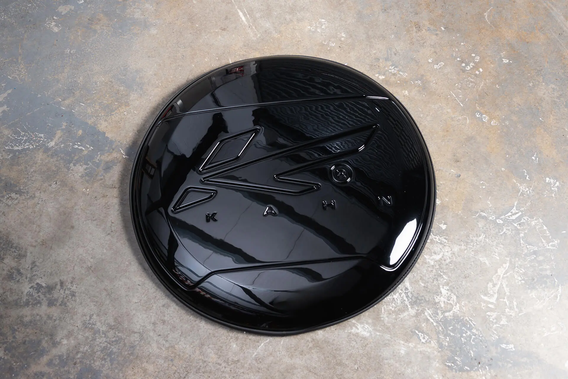 KAHN® Hard Spare Wheel Cover FOR Toyota Land Cruiser 70 (2023 Onwards) - Image 9