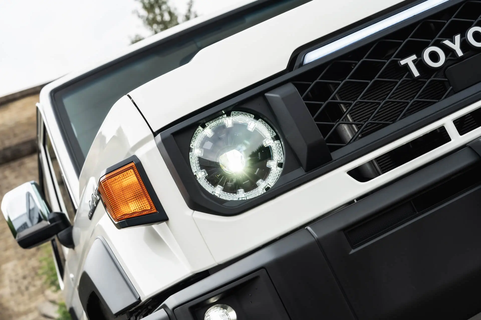 LED Facelift Headlights with DRL’s for Toyota Land Cruiser 70 (2023 Onwards) - Image 22