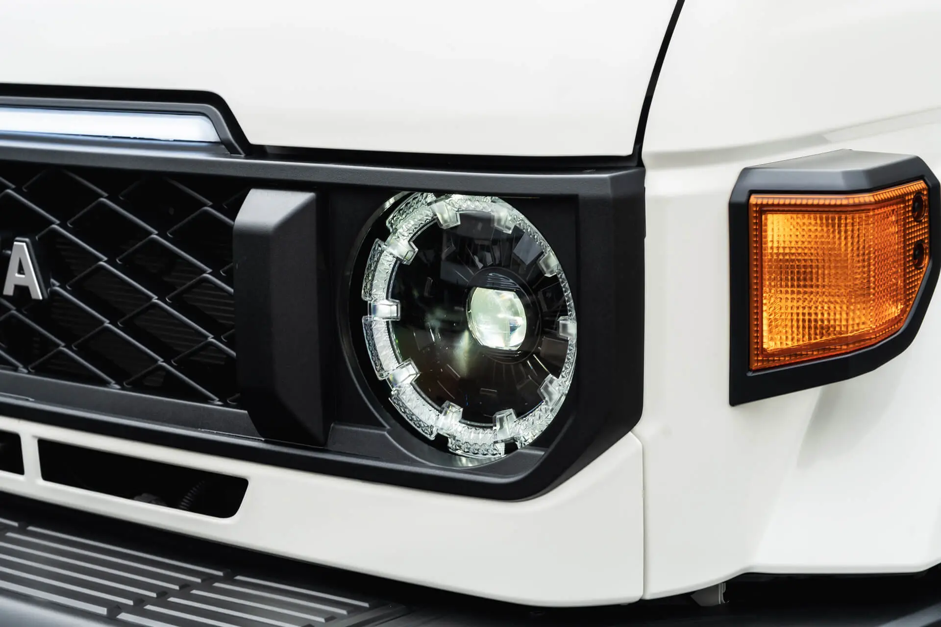 LED Facelift Headlights with DRL’s for Toyota Land Cruiser 70 (2023 Onwards) - Image 28